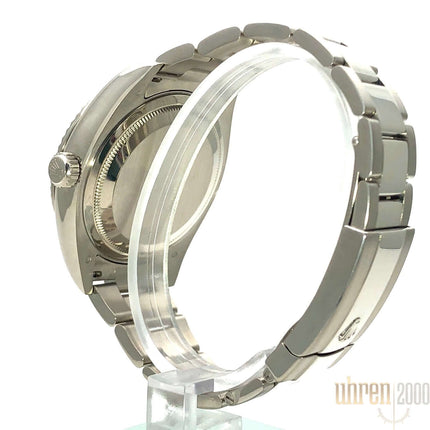 326939-schwarz-2014-325-6