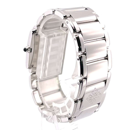 Patek Philippe Twenty-4 Edelstahlarmband Ref. 4910/10A-011 mit Doppelfaltschließe und graviertem Logo auf der Schließe