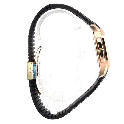 Profilansicht der Patek Philippe Aquanaut Travel Time 5164R-001 Roségold mit braunem Kautschukband und Faltschließe