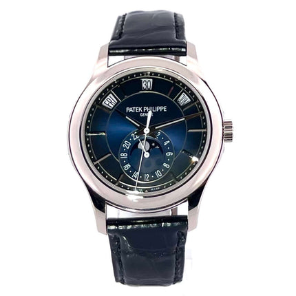 Patek Philippe Complications Annual Calendar Mondphase 5205G-013 Armbanduhr mit blauem Zifferblatt und schwarzem Lederband