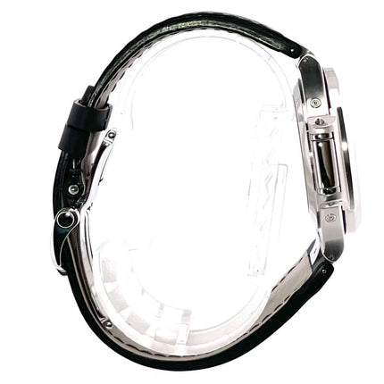 Patek Philippe Nautilus 5726A-001 Seitenansicht aus Edelstahl mit schwarzem Lederband