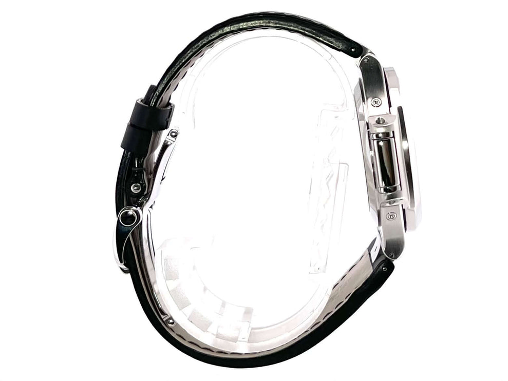 Patek Philippe Nautilus 5726A-001 Seitenansicht aus Edelstahl mit schwarzem Lederband