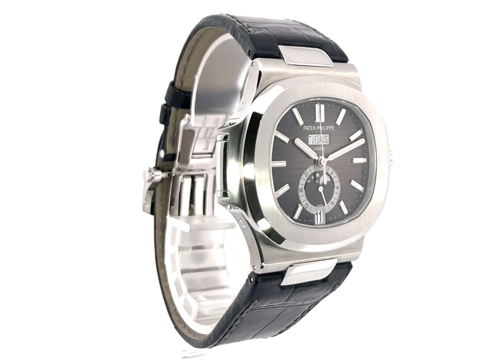 Patek Philippe Nautilus Annual Calendar Mondphase 5726A-001, Edelstahlgehäuse, schwarzes Lederarmband, schwarzes Zifferblatt, Automatikwerk