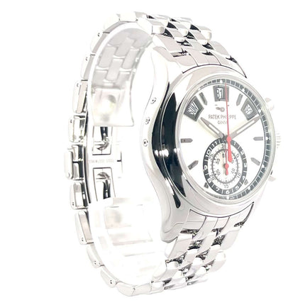 Patek Philippe Annual Calendar 5960/1A-001, poliertes Edelstahlgehäuse, Edelstahlarmband, silberfarbenes Zifferblatt, mechanischer Aufzug, 40,5 mm