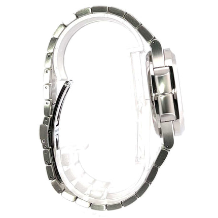 Seitenansicht des Patek Philippe Nautilus Travel Time 5990/1A-001 mit Edelstahlarmband und Faltschließe