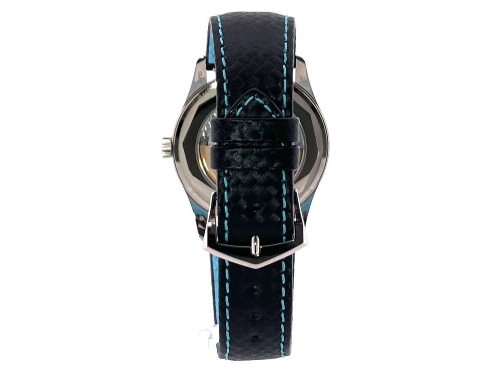 Rückseite der Patek Philippe Calatrava 6007G-011, schwarzes Lederarmband mit blauen Nähten und 18 kt Weißgold Dornschließe