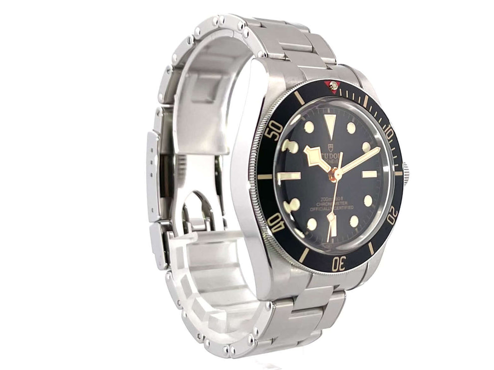 Tudor Heritage Black Bay Fifty-Eight 79030N-0001 Edelstahl-Uhr mit schwarzem Zifferblatt und Leuchtindizes, einseitig drehbarer Lünette.