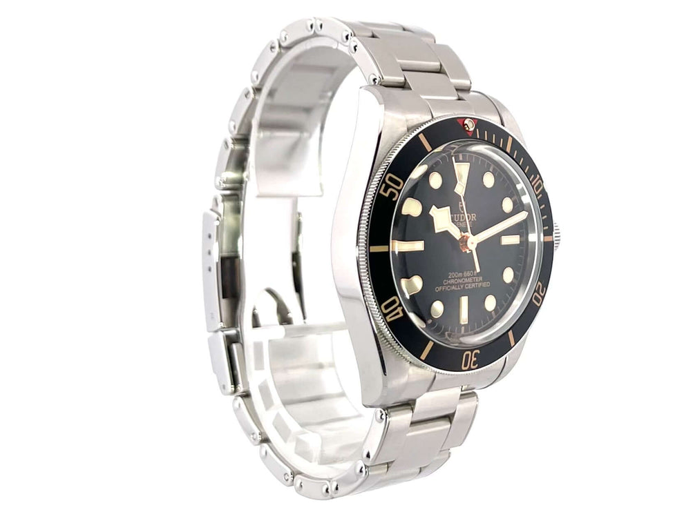 Tudor Heritage Black Bay Fifty-Eight 79030N-0001 Edelstahl Uhr mit schwarzem Zifferblatt und Leuchtzeigern, 39 mm Gehäuse, poliert und satiniert.