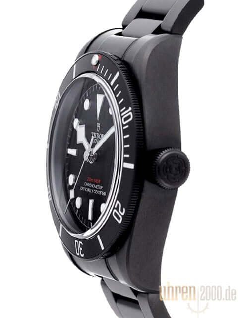 79230DK-0005-15975cb41e8db2