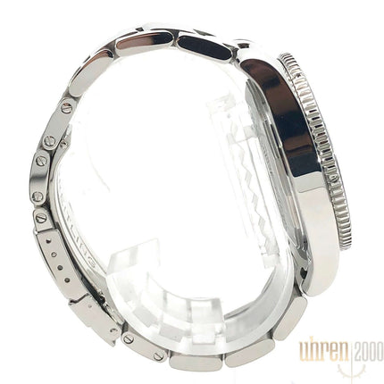 A17365D1-C915-2016-4