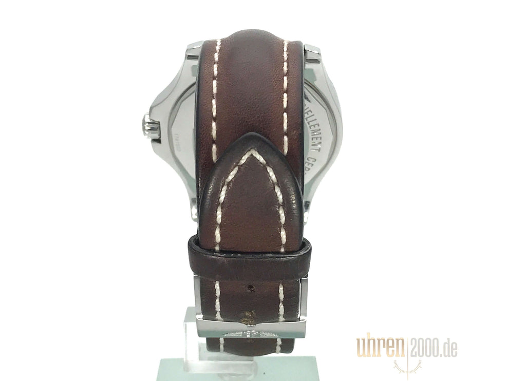 A1738811-BD44-2015-4