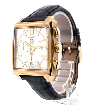 TAG Heuer Monaco Automatik Chronograph CW5140.FC8147 in 18 kt Gelbgold mit schwarzem Krokoleder Armband und rechteckigem Gehäuse.