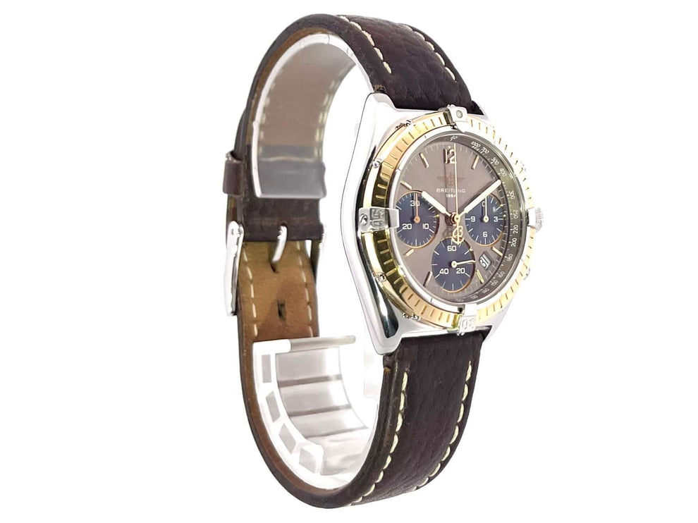 Breitling Windrider Sextant Chrono D55046 Herrenuhr mit grauem Zifferblatt, Edelstahllünette und braunem Lederarmband