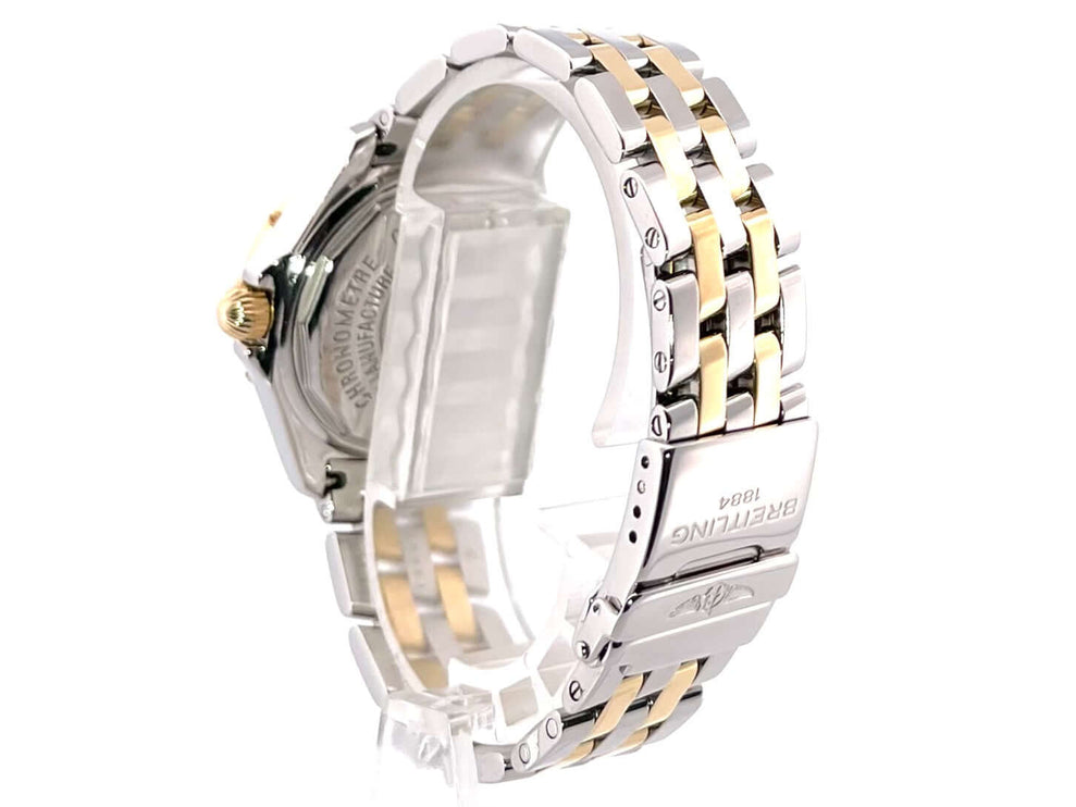 Rückseite der Breitling Windrider B-class Lady D71365 mit Edelstahl und Gelbgold Armband und Faltschließe