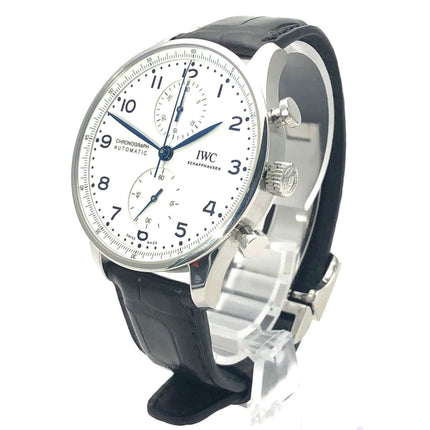 IW371602-2018-2EIyTM2axlNykx