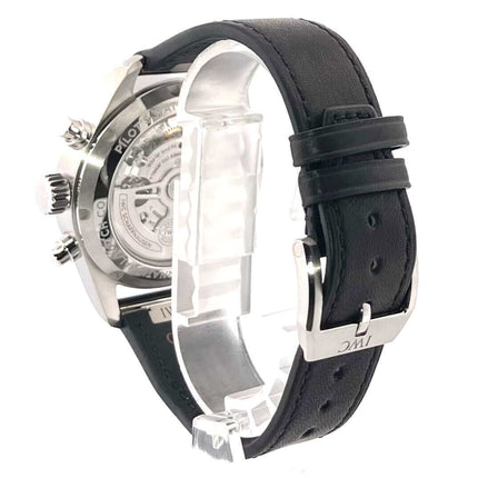 IWC Pilot's Watch Chronograph IW388111 Rückansicht, Edelstahlgehäuse, schwarzes Lederband, Sichtboden, Dornschließe.