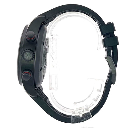 Seitenansicht der IWC Pilot's Watch Chronograph Top Gun Edition SFTI IW389104 mit Keramikgehäuse und Textilarmband