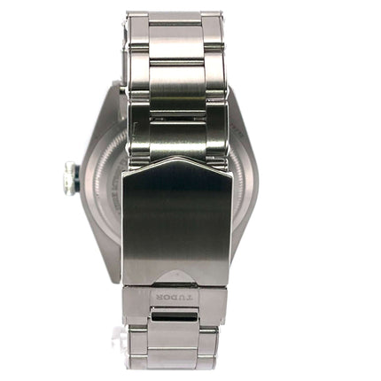Rückseite des Tudor Heritage Black Bay 79230B-0008 Edelstahlarmbands mit Sicherheitsfaltschließe