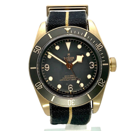 M79250BA-0002-2gevvkAzDR7VES