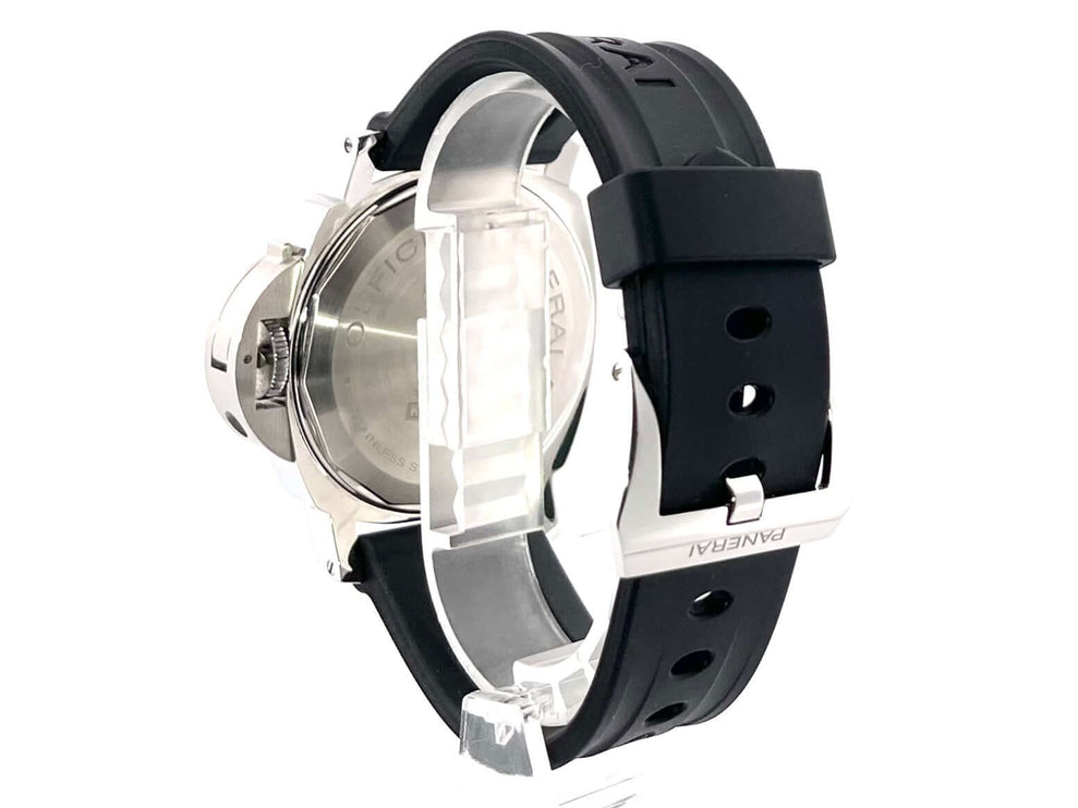 Rückansicht der Panerai Luminor Base Logo PAM00000 mit poliertem Edelstahlgehäuse und schwarzem Kautschukband