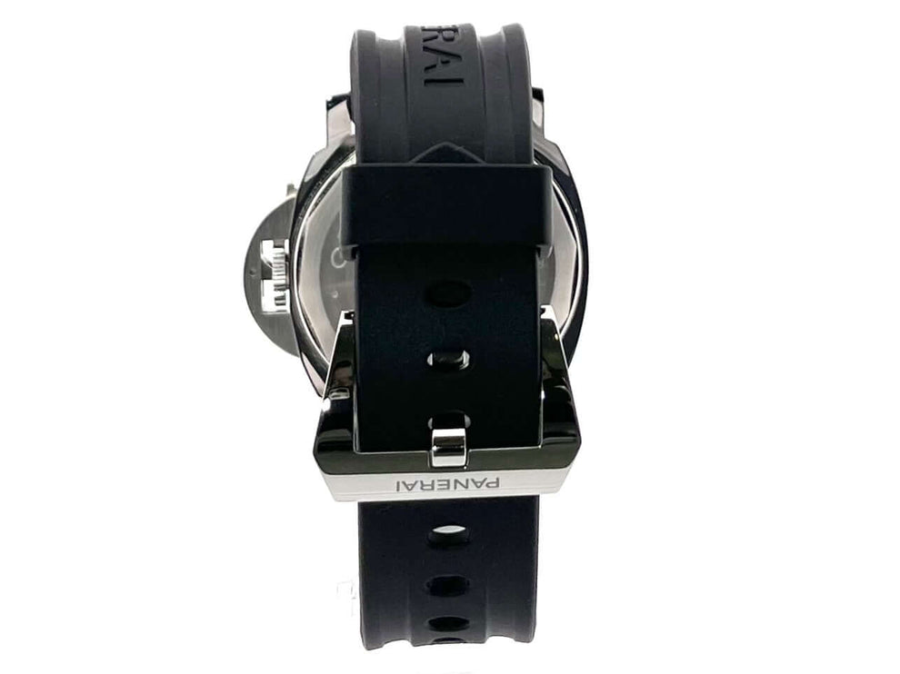 Rückseite der Panerai Luminor Base Logo PAM00000 mit schwarzem Kautschukarmband und Dornschließe.
