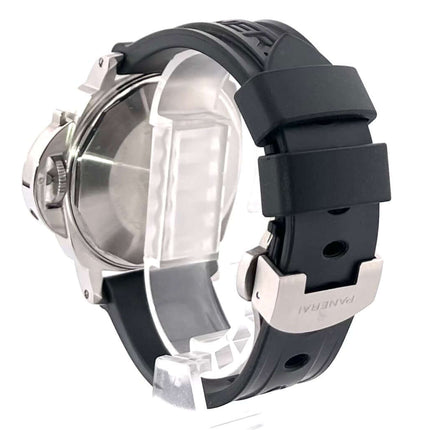 Rückansicht der Panerai Luminor Marina PAM00048 mit schwarzem Kautschukband und Faltschließe aus Edelstahl