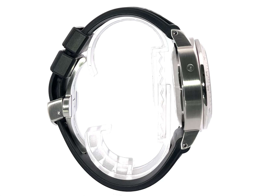 Panerai Luminor Chrono Daylight 44 PAM00250 Seitenansicht mit schwarzem Kautschukband und poliertem Edelstahlgehäuse