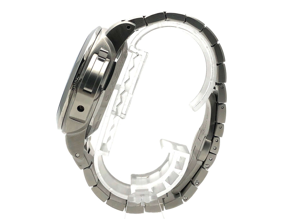 PAM00328-2015-4UR8ne5JMO1M4s