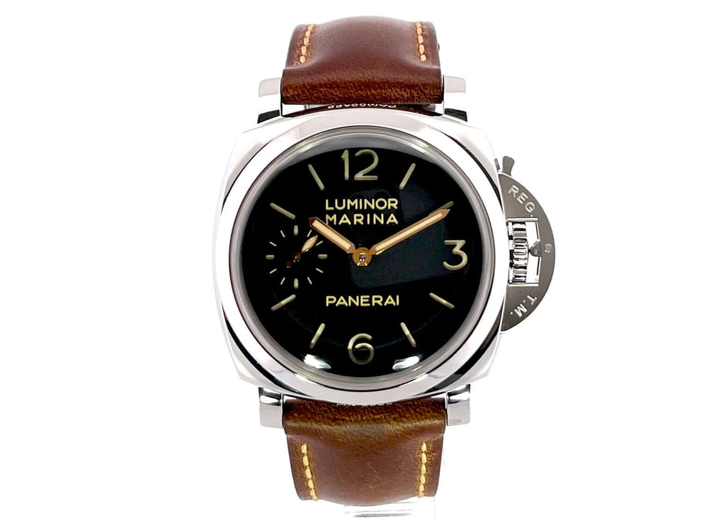 Panerai Luminor Marina 1950 3 Days Ref. PAM00422, 47 mm poliertes Edelstahlgehäuse, braunes Lederarmband, schwarzes Zifferblatt mit arabischen Ziffern.