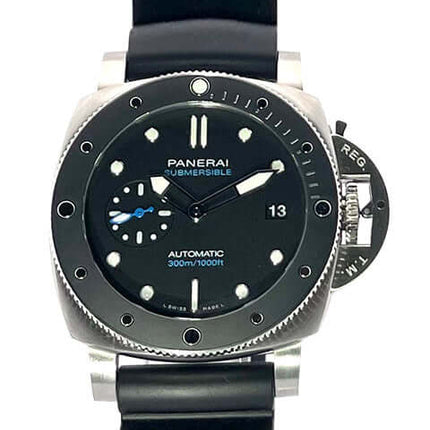 Panerai Luminor Submersible Automatic 42 PAM02683 mit schwarzem Kautschukarmband, Edelstahlgehäuse und schwarzem Zifferblatt