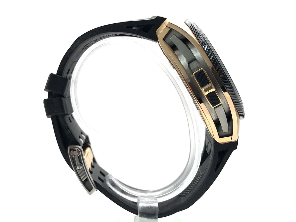 Q2032546-2013-5hE4NYka7JBmJG