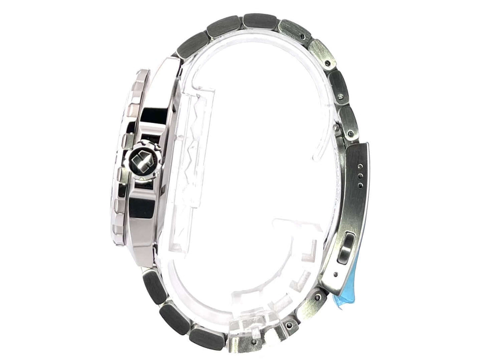 Seitenansicht der TAG Heuer Formula 1 WAZ1112.BA0875 Uhr mit Edelstahlgehäuse, Saphirglas und Faltschließe.