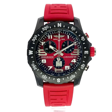 Breitling Endurance Pro Ironman X823109A1K1S1 Uhr mit rotem Kautschukband und rotem Zifferblatt, beidseitig drehbare Lünette, Chronograph