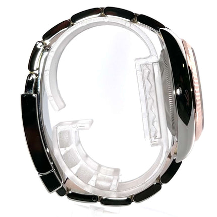 Seitenansicht der Rolex Datejust 36 Oystersteel Everose-Gold 126231 Choco mit Edelstahl- und Roségold-Gehäuse und Armband.