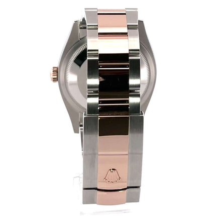 Rückseite des Rolex Datejust 36 Oystersteel Everose-Gold 126231 Choco mit Edelstahl und Everose-Gold poliertem Armband
