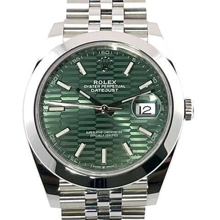 Rolex Datejust 41 Ref. 126300 Edelstahl Mintgrün Riffelmuster Zifferblatt mit Jubile-Band, poliertes Edelstahlgehäuse und Lünette