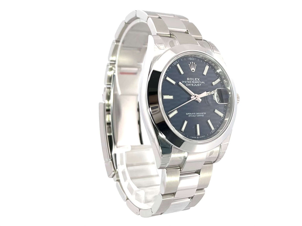 Rolex Datejust 41 Ref. 126300 Edelstahl mit blauem Riffelmuster-Zifferblatt und Oyster Band.