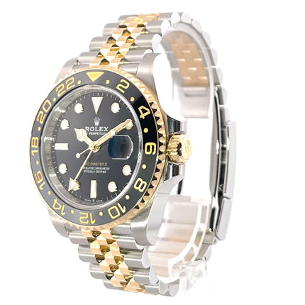 Rolex GMT-Master II Edelstahl Gelbgold Ref. 126713GRNR, schwarzes Zifferblatt, drehbare 24-Stunden-Lünette, Jubilee-Band aus Edelstahl/Gelbgold