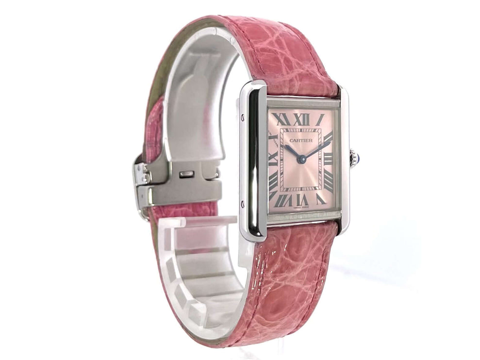 Cartier Tank Solo kleines Modell W5200000 mit pinkfarbenem Lederarmband und Edelstahlgehäuse, Quarzwerk, Saphirglas, gebraucht, sehr guter Zustand